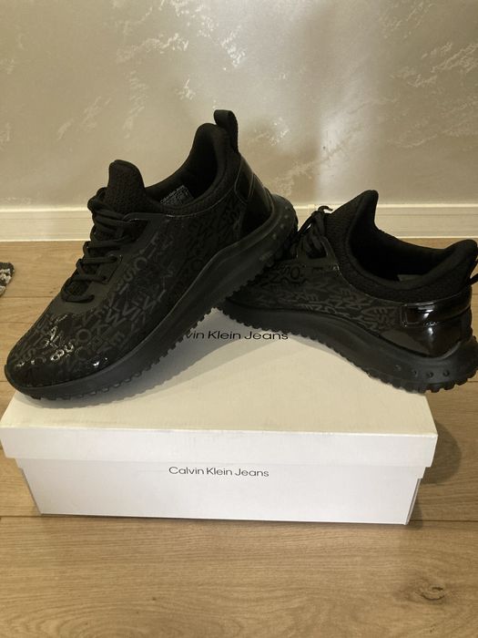 Calvin Klein соортни обувки 43 номер НОВ