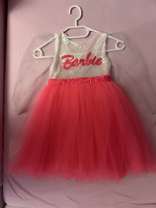 Офицоални рокли 116-122 размер