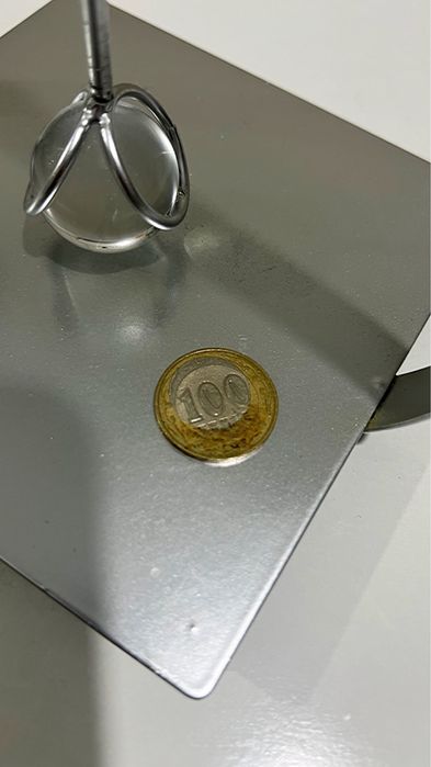 Продам бракованную монету номиналом 100 тенге