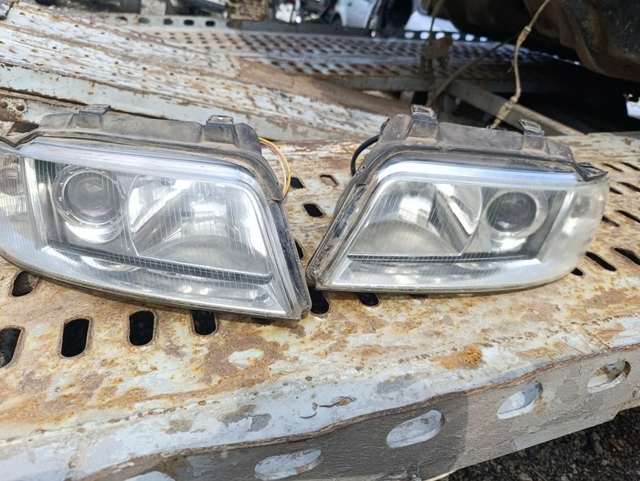 Комплект Фарове за Ауди а4 б5 (фейслифт) валео