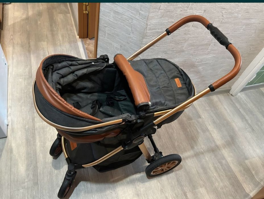 Коляска детская продам