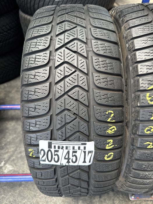 205/45/17 Pirelli M+S
