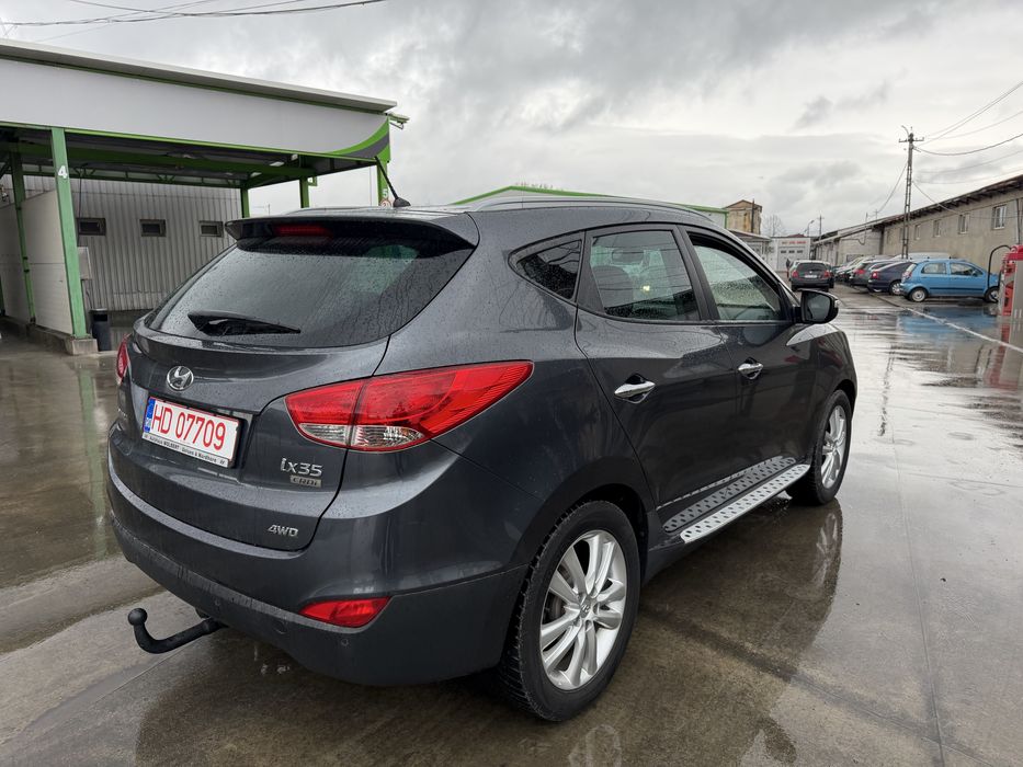 Hyundai IX35 2012 2.0 diesel 184 cp 4x4 Nr rosii Valabile