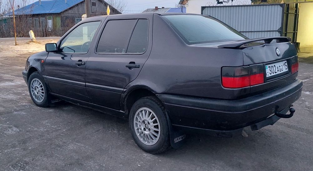 Продам  Volkswagen Vento