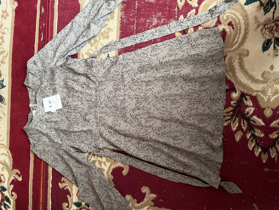 Жаңа сұр көйлек сатамын