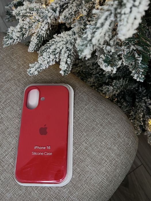 Huse premium din silicon pentru iPhone 16