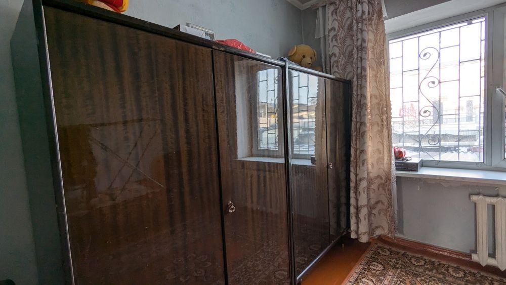 Два шифонера б/у