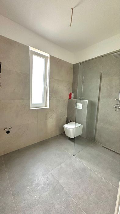 Proprietar Vand Casa / Duplex in Dumbravita str Ferventia2 parc Terra