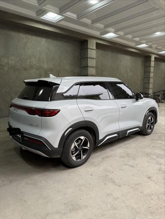 BYD Yuan Up Ofitcial 8yil garantiyalik