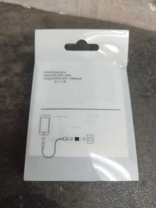 Incărcător USB universal cu cameră spion