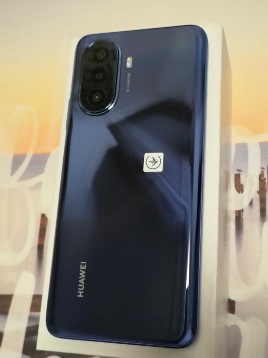 Huawei y70 4 /128 gb blue impecabil