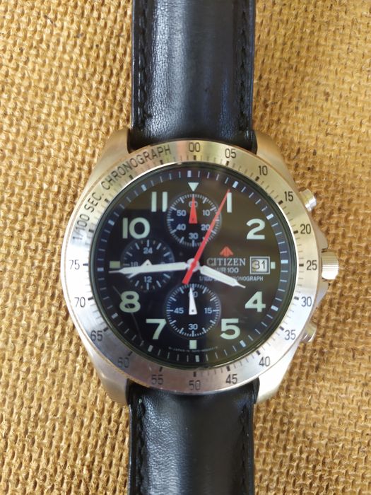 Часовник Citizen хронограф