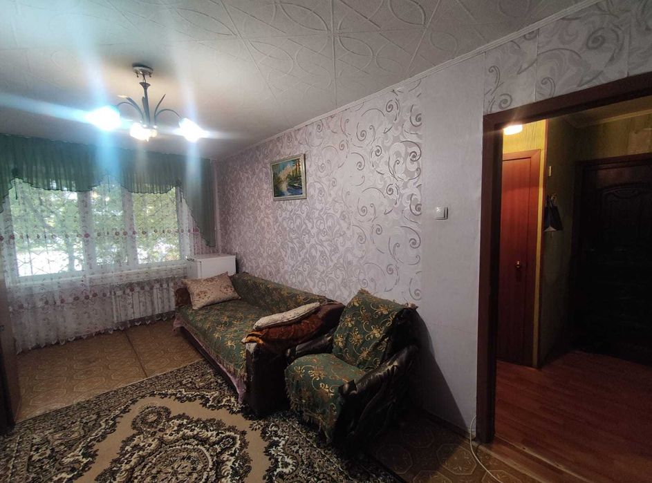 Продам 2-х комн. ул. Камзина, 25