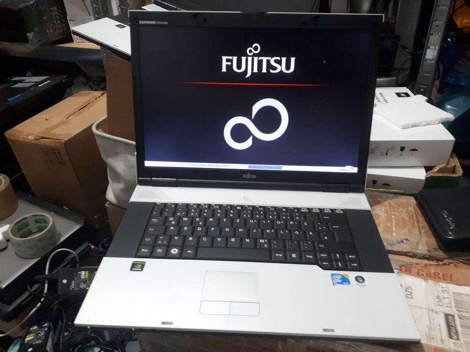 Încărcător Laptop Fujitsu Esprimo Mobile V6515