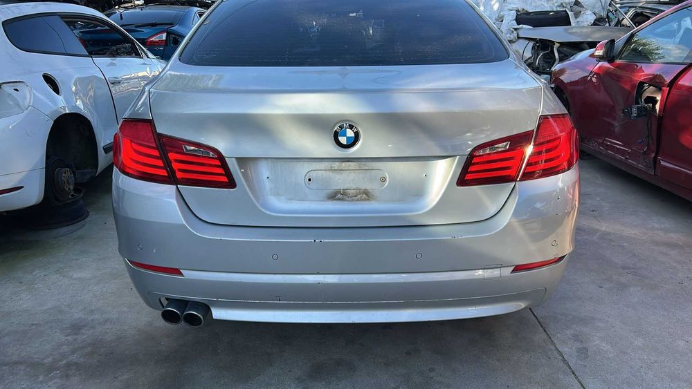 Dezmembrez BMW F10 an 2011 cod motor n47 d20 C