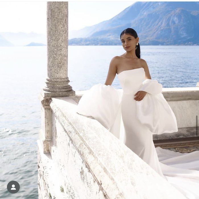 Продам дизайнерское свадебное платье