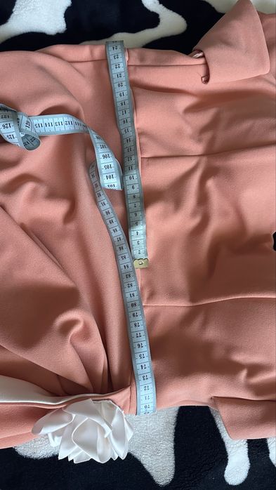 Vand rochie ocazie