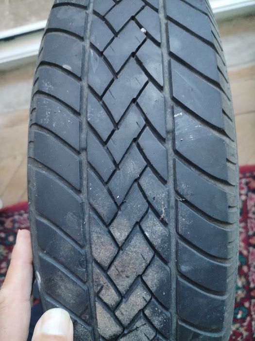 Vand janta cu anvelopa de iarna stare buna
