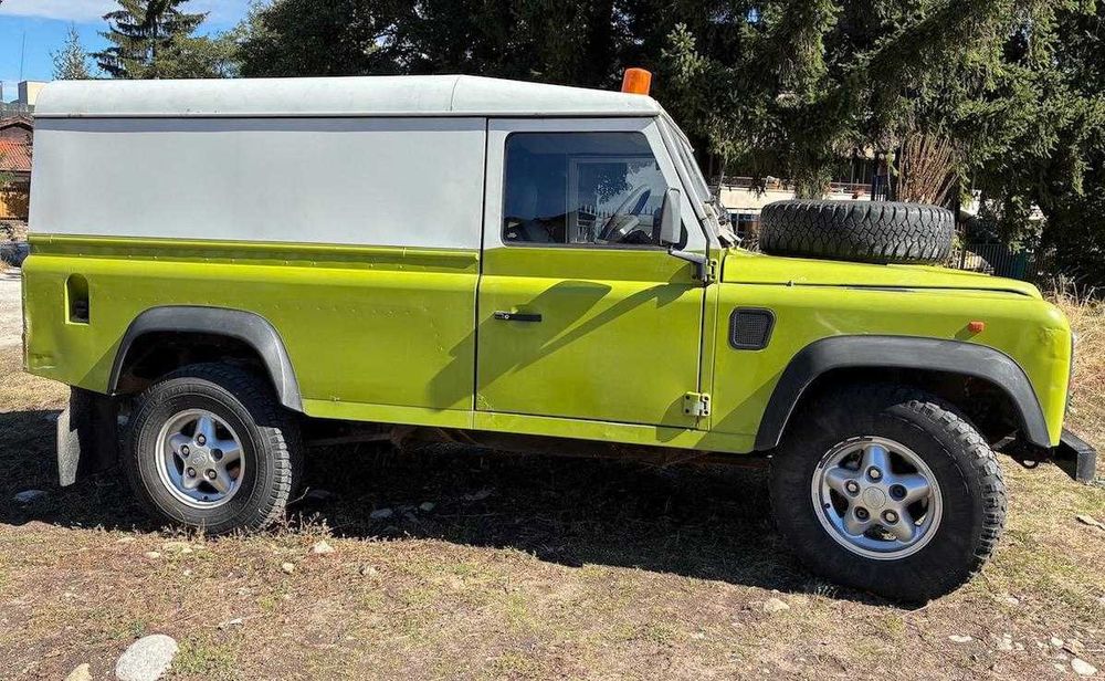 Land Rover Defender 1998