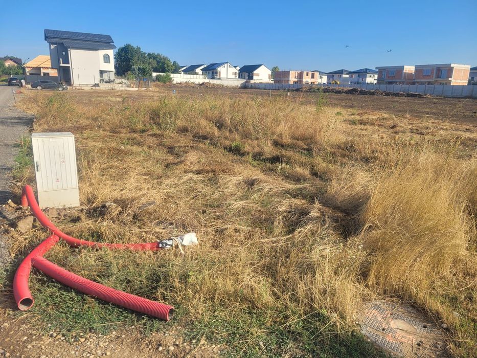 Teren de vânzare str. Rubinului