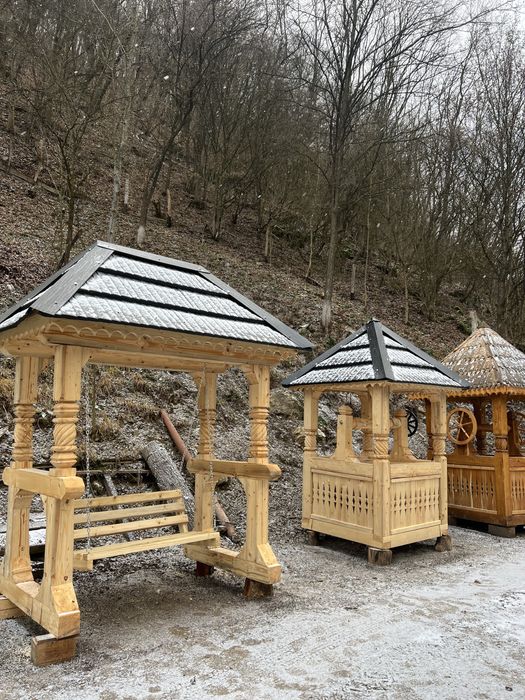 Balansoar si fântână