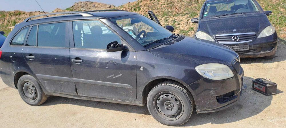 Piese Skoda fabia 2 2009 motor 1.4 TDI 3 pistoane cod BNV capota , usi