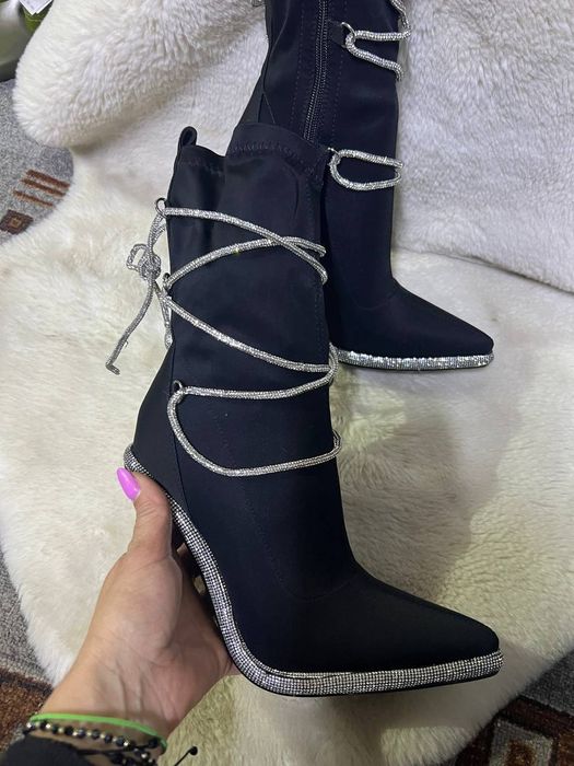 Cizmulite si botine dama