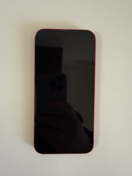 iPhone 13 RED 128GB 100% Battery Health