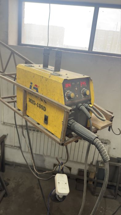 Полуавтомат 220 В