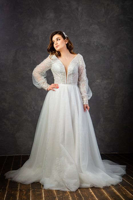 Продам свадебные платья