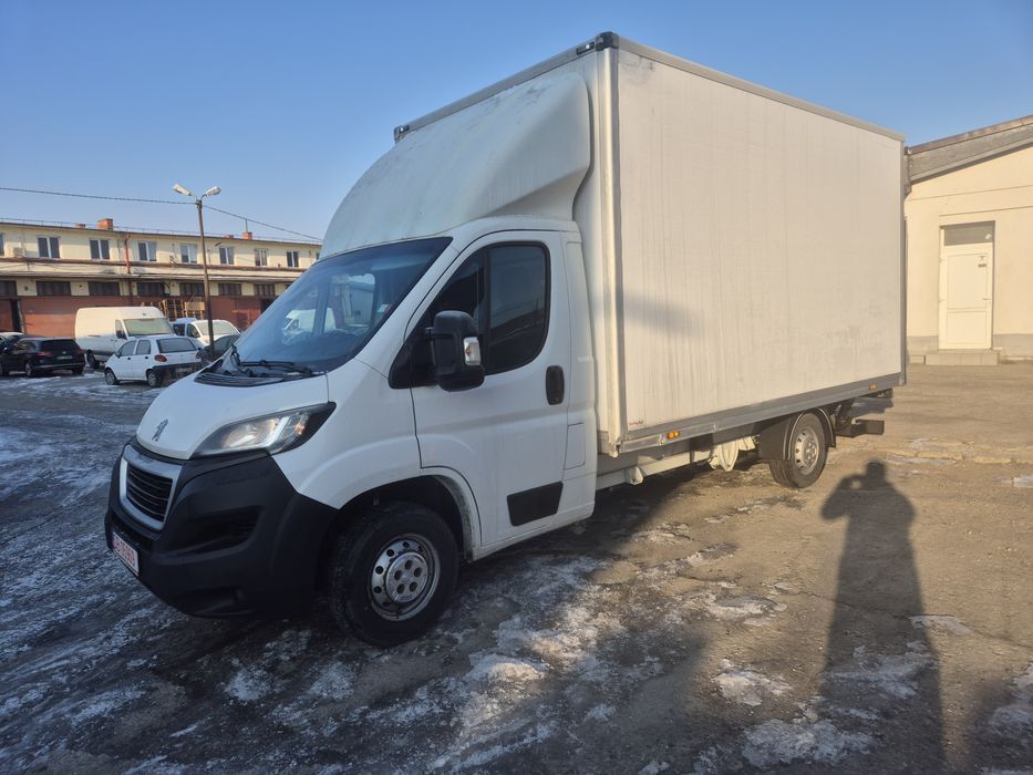 Transport marfa cu lift , mutari, debarasari