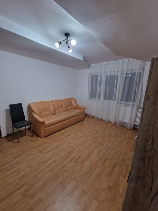 Inchiriez apartament 3 camere SD Alexandru Chimicale