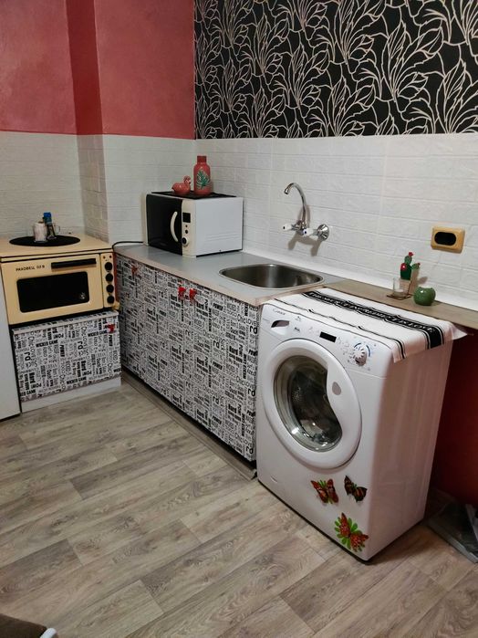 Дава се под наем Едностаен апартамент в София, Надежда 2 - 50 кв.м за 360 € - Снимка #2