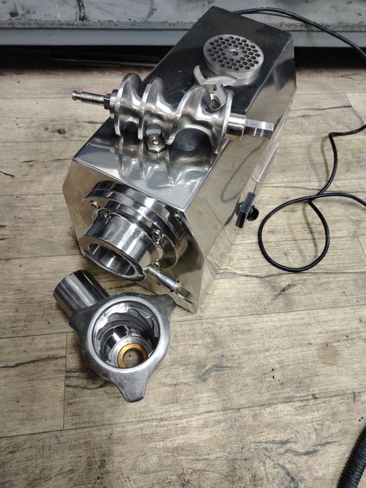 Мясорубка 22 нерж