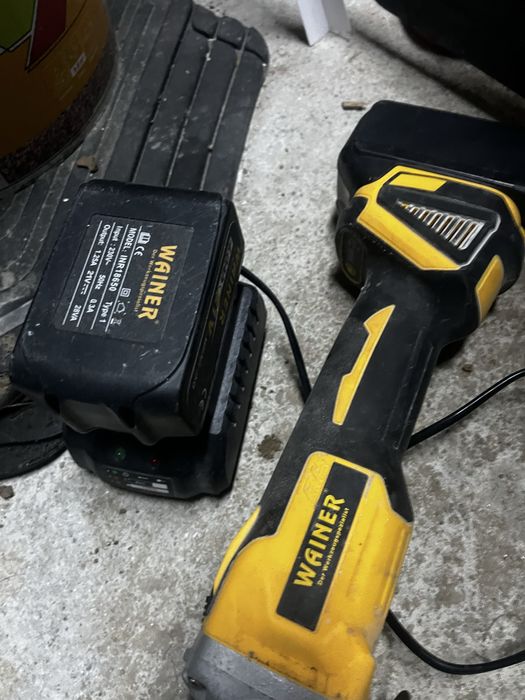 flex wainer cu doua baterii si incarcator