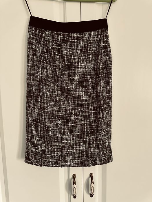 Costum Nissa , fusta si sacou , masura S