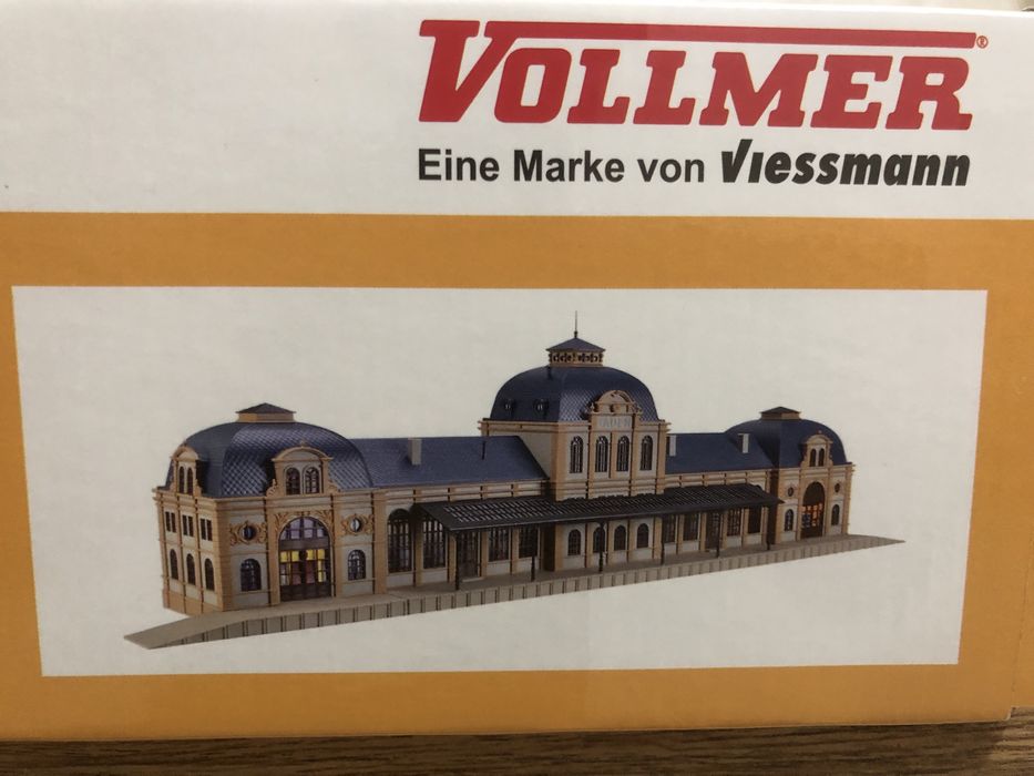 Вокзал Piko в масштабе НО 1.87