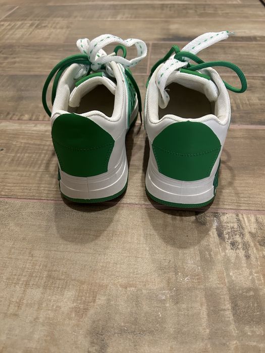 Кожени кецове с ефектни връзки