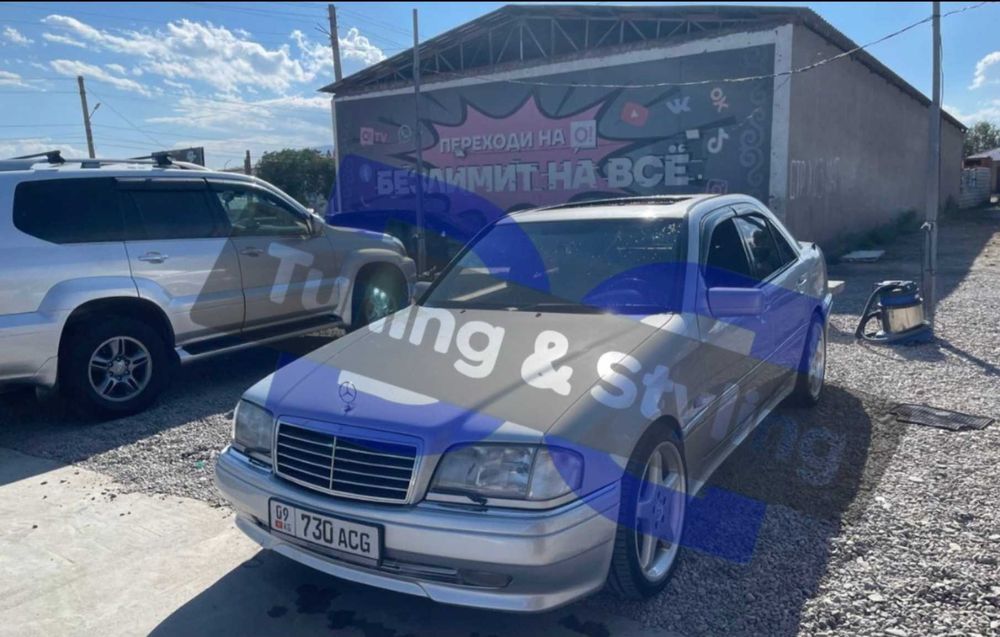 Передний Бампер Мерседес W202 кузов