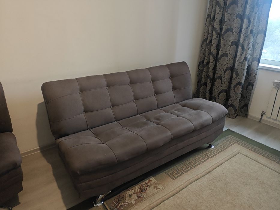 Отдам даром диван. Самовывоз