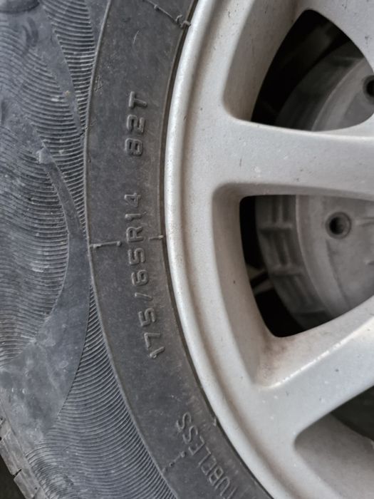 Шины 175/65R14 Hifly HF201  - 4шт.