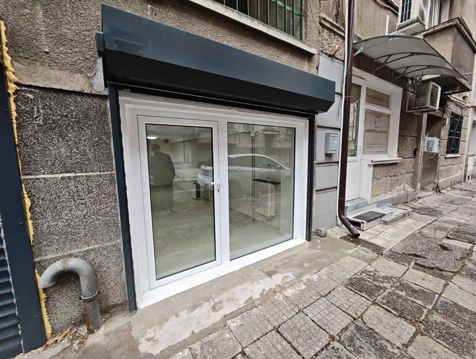 Дава се под наем Офис в София, Център - 18 кв.м за 298.86 € - Снимка #4