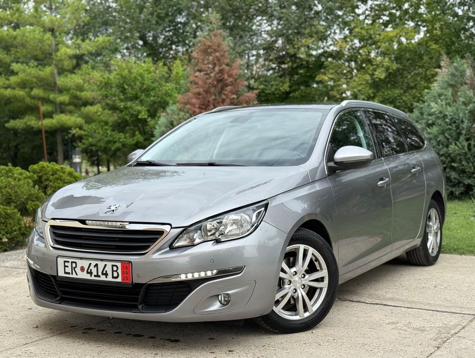 PEUGEOT 308 2015