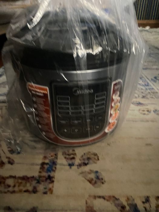 Мултиварка Midea