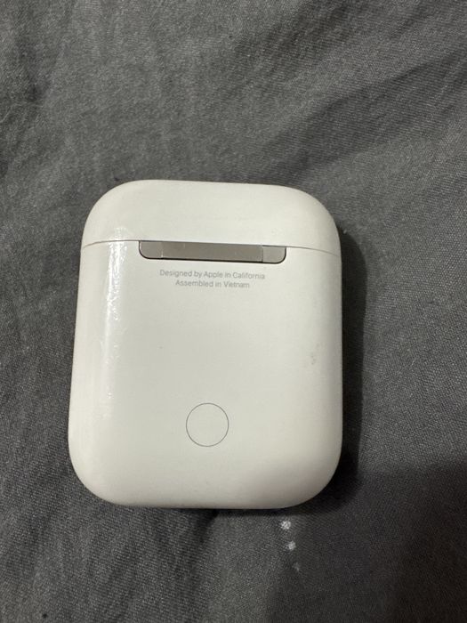 Apple AirPods 2