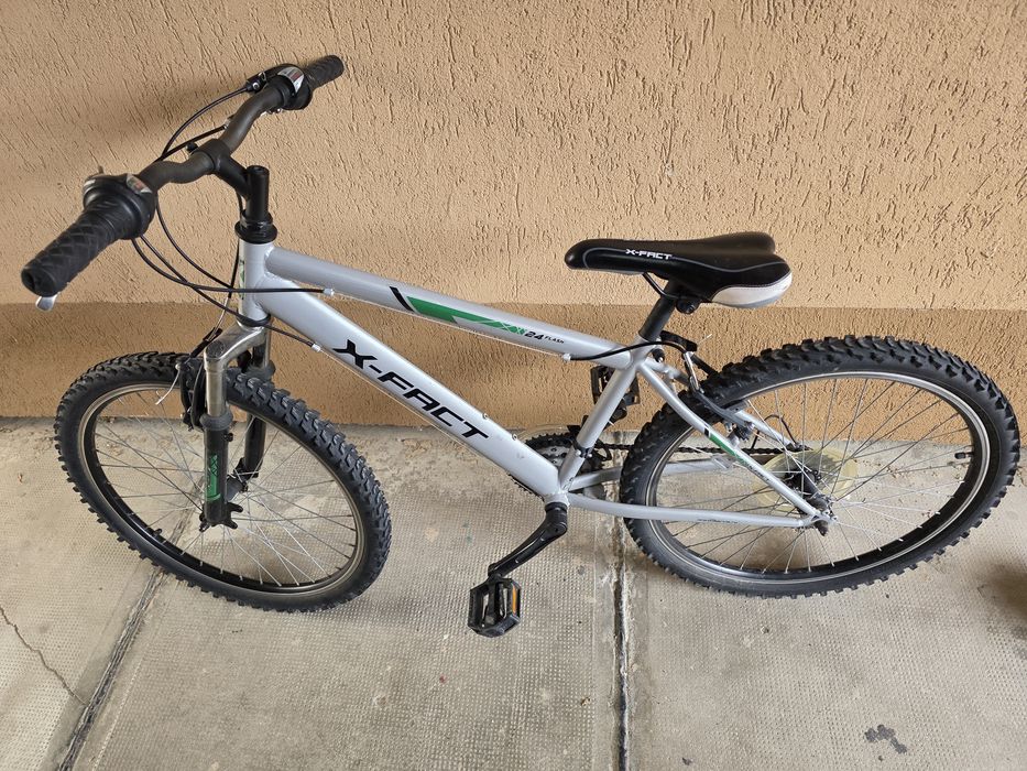 Bicicleta de copii.  Roti 24