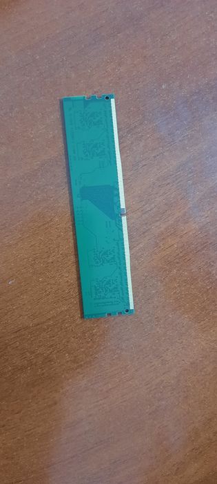 Оперативная память(RAM) 4 gb ddr4  от ADATA!!