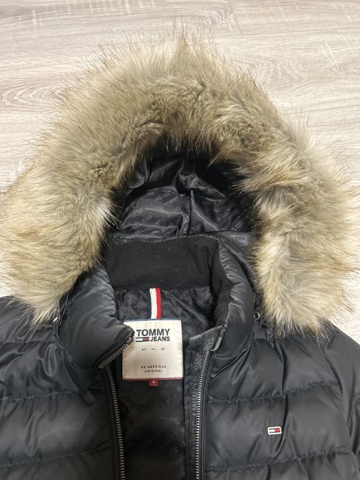 Vand geaca Tommy marimea S,