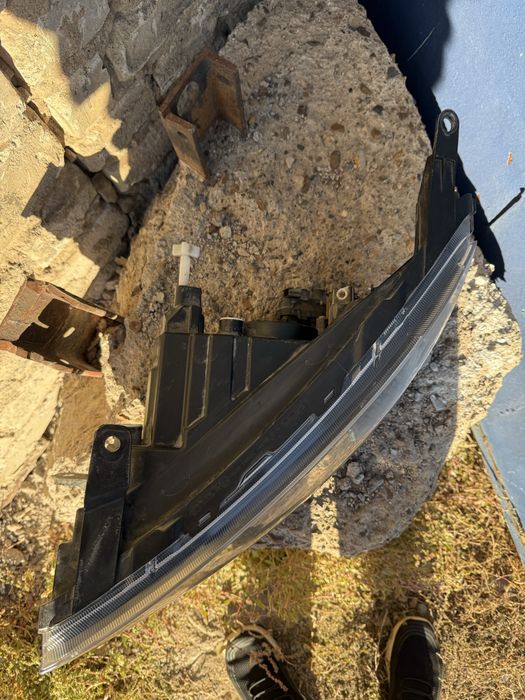 Фара гранта FL левая оригинал