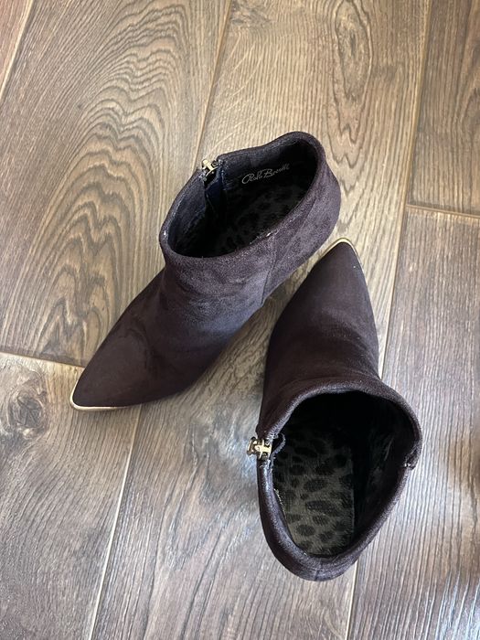 Кафяви дамски боти с ток